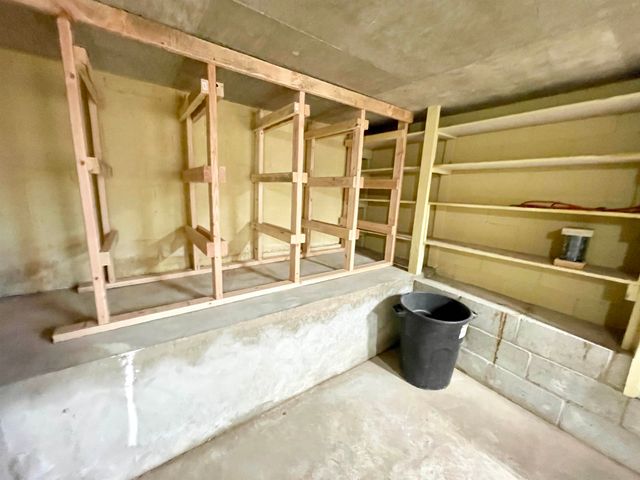 304 Parliament Drive, Horseshoe Bend, AR 72512