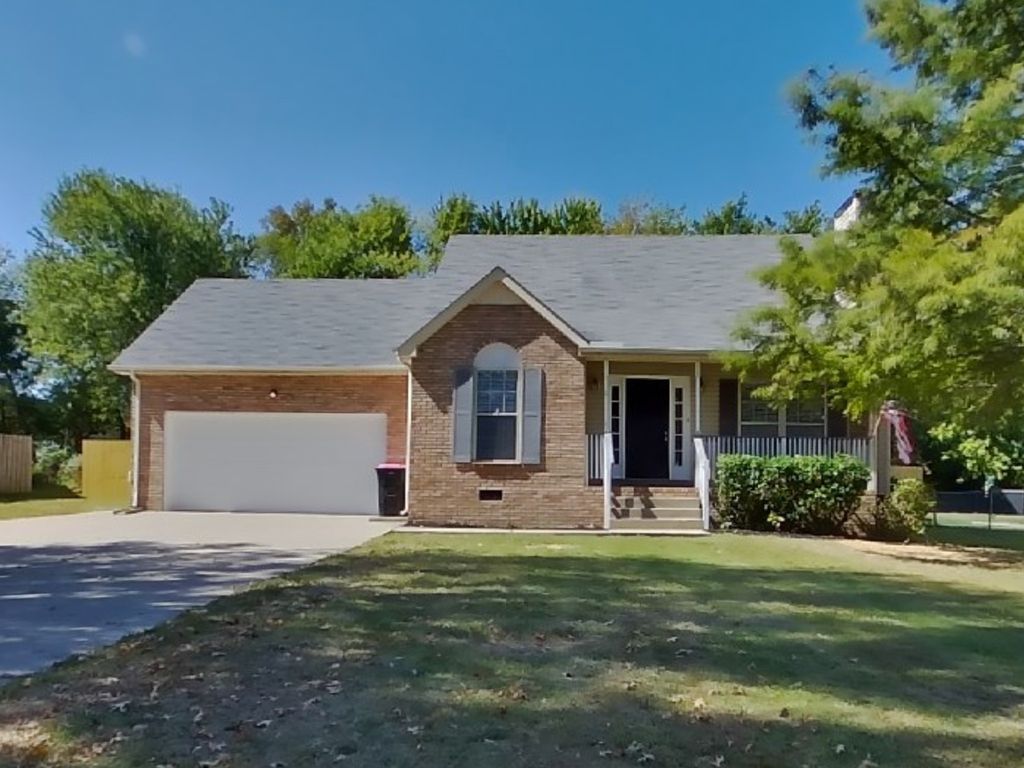 1012 Blue Ridge Pkwy, Goodlettsville, TN 37072