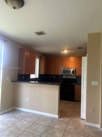 2913 SE 15th Rd 64, Homestead, FL 33035
