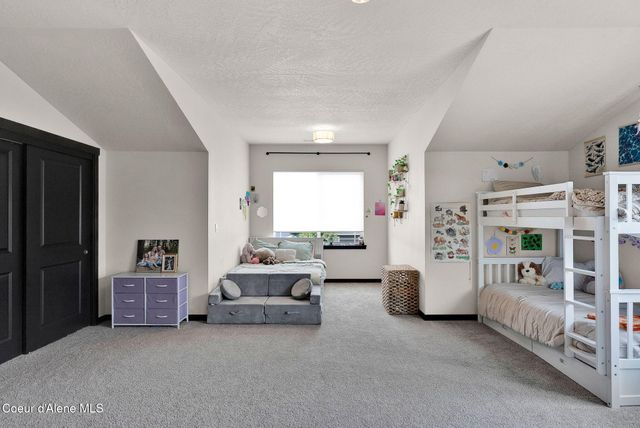 1675 N Bunting LN, Post Falls, ID 83854