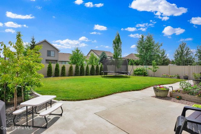 1675 N Bunting LN, Post Falls, ID 83854