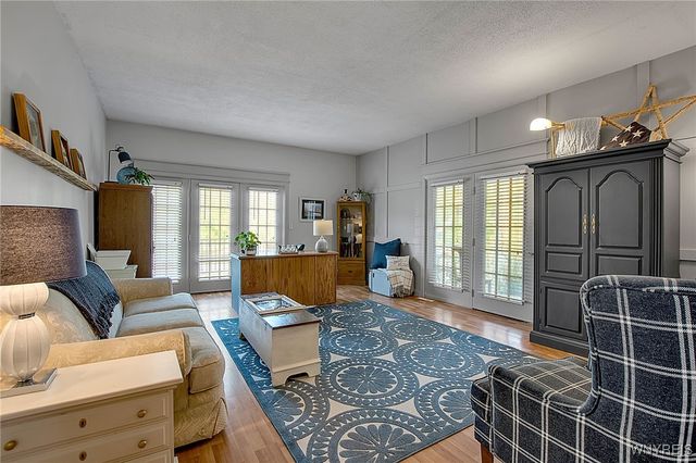 568 & 574 Town Line Road, Lancaster, NY 14086