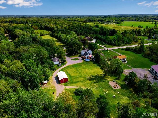 568 & 574 Town Line Road, Lancaster, NY 14086