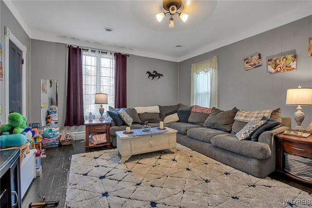 568 & 574 Town Line Road, Lancaster, NY 14086