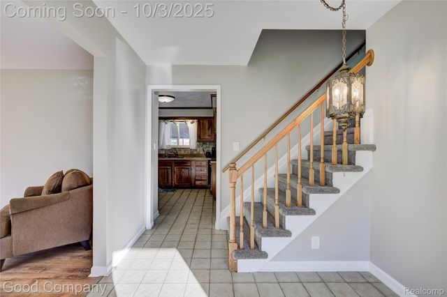 38576 Foxcroft Street, Harrison Charter Township, MI 48045