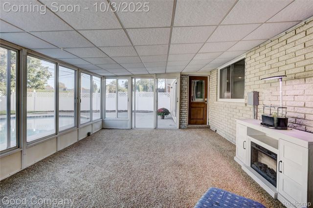 38576 Foxcroft Street, Harrison Charter Township, MI 48045