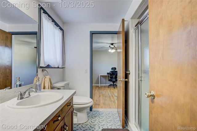 38576 Foxcroft Street, Harrison Charter Township, MI 48045