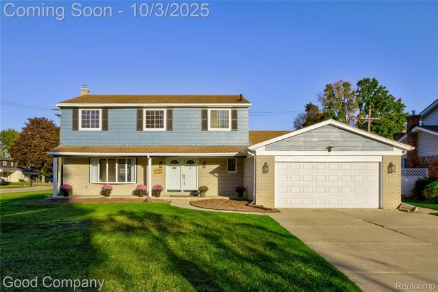 38576 Foxcroft Street, Harrison Charter Township, MI 48045