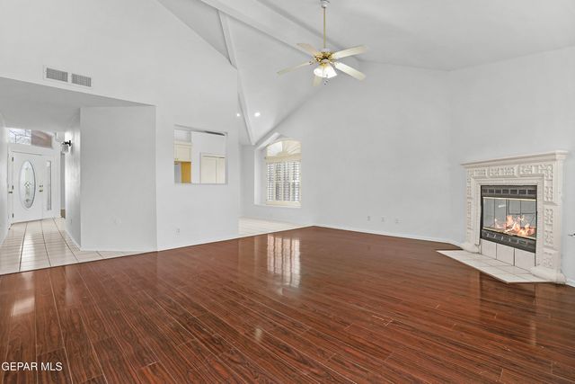 660 ROSINANTE Road, El Paso, TX 79922