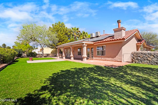 660 ROSINANTE Road, El Paso, TX 79922