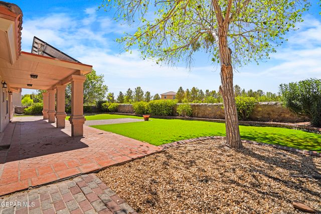 660 ROSINANTE Road, El Paso, TX 79922