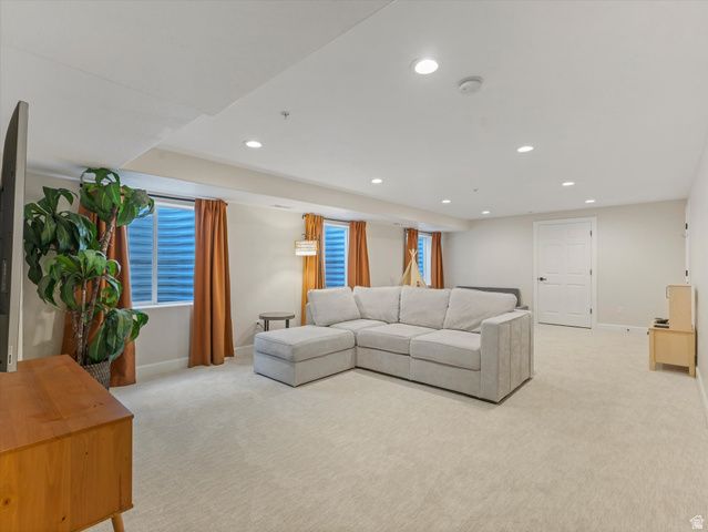 1873 E OAK BEND DR, Draper, UT 84020