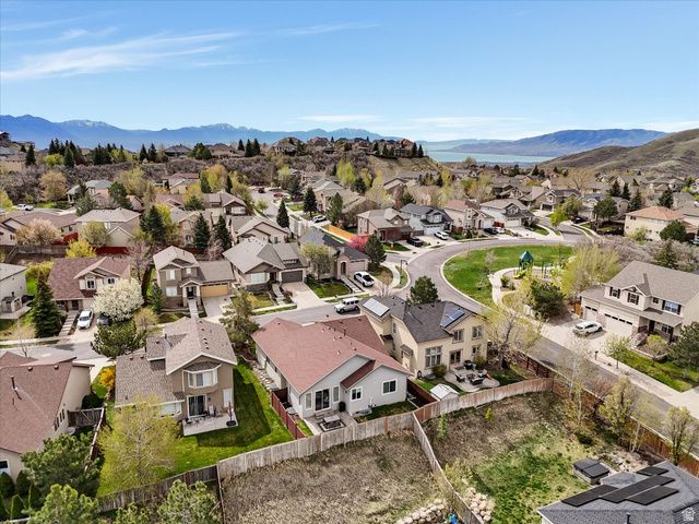 1873 E OAK BEND DR, Draper, UT 84020