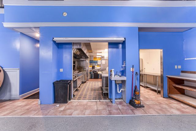 921 Monmouth Street, Newport, KY 41071