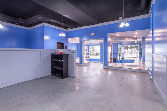 921 Monmouth Street, Newport, KY 41071