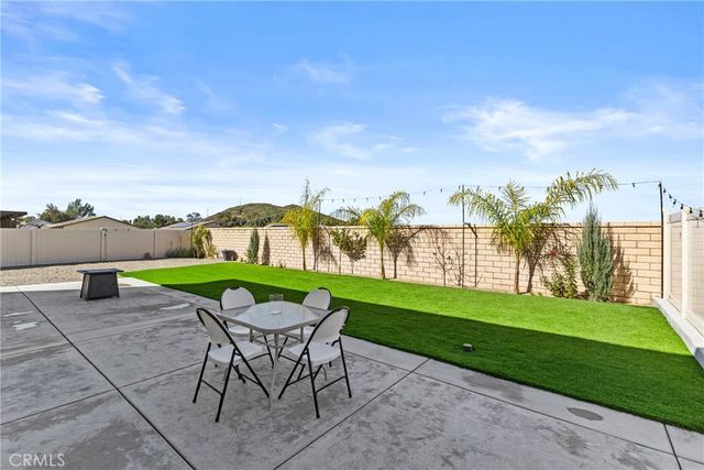 30342 Singer Lane, Menifee, CA 92584