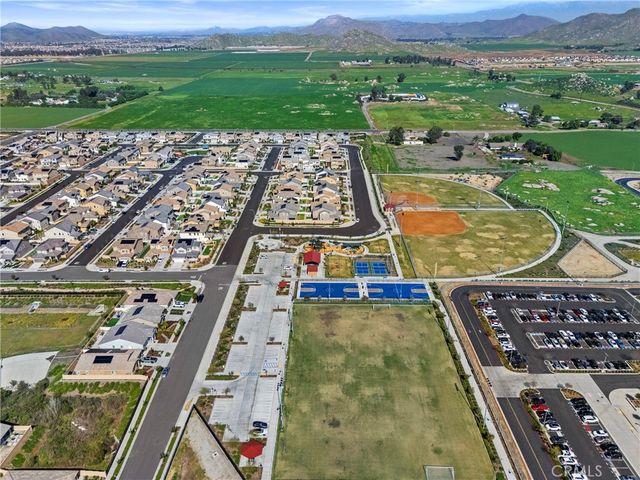 30342 Singer Lane, Menifee, CA 92584