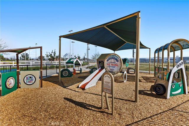 30342 Singer Lane, Menifee, CA 92584