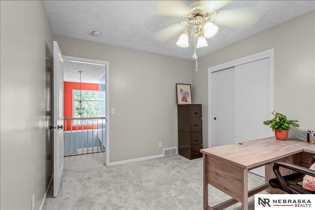 13601 S 33rd Street, Bellevue, NE 68123