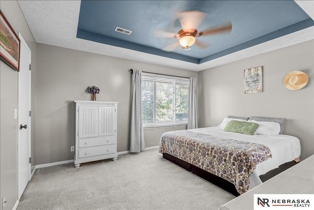 13601 S 33rd Street, Bellevue, NE 68123