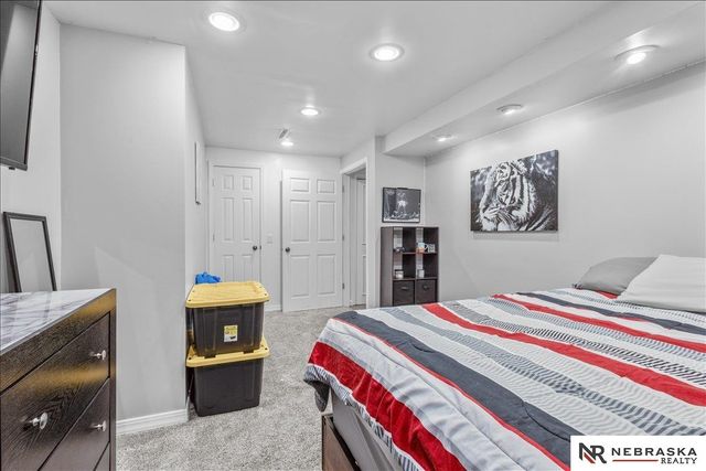 13601 S 33rd Street, Bellevue, NE 68123