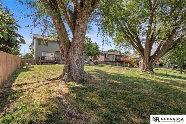 13601 S 33rd Street, Bellevue, NE 68123