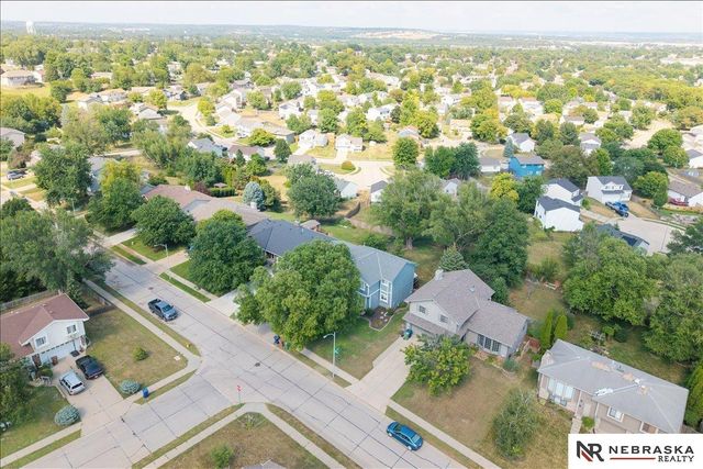 13601 S 33rd Street, Bellevue, NE 68123