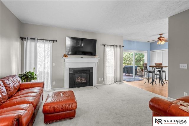 13601 S 33rd Street, Bellevue, NE 68123