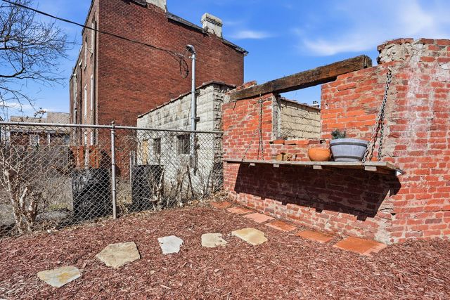 381 Fisk STREET, Lawrenceville, PA 15201