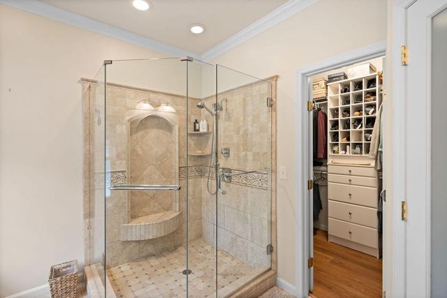 1199 Devou Woods Drive, Covington, KY 41011