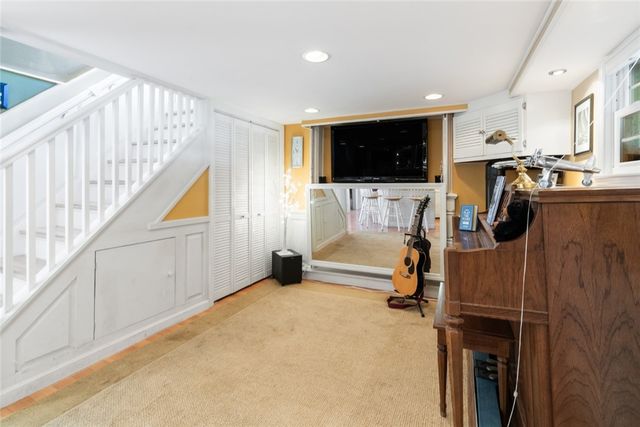 235 Kearns Avenue, Tiverton, RI 02878