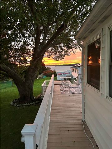 235 Kearns Avenue, Tiverton, RI 02878