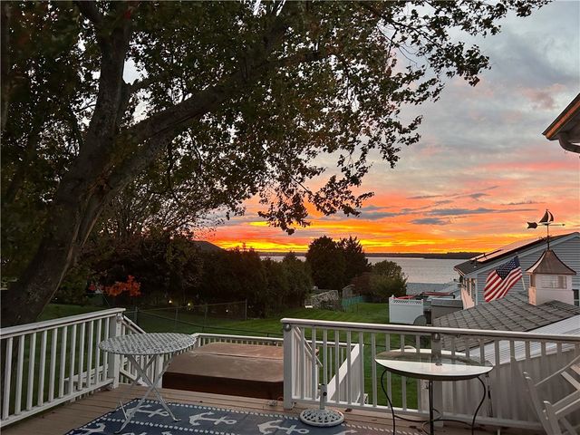 235 Kearns Avenue, Tiverton, RI 02878