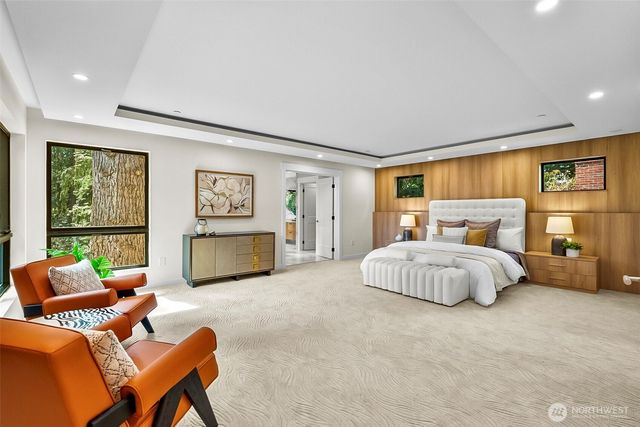 10823 SE 12th Street, Bellevue, WA 98004