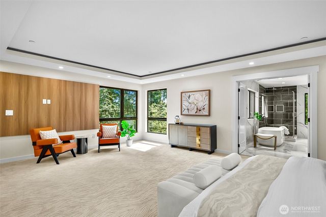 10823 SE 12th Street, Bellevue, WA 98004