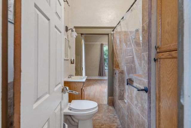 349 N Lemona Street, Woodlake, CA 93286