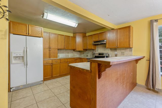 349 N Lemona Street, Woodlake, CA 93286