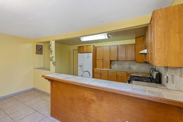 349 N Lemona Street, Woodlake, CA 93286