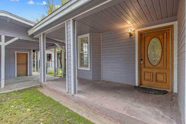 349 N Lemona Street, Woodlake, CA 93286