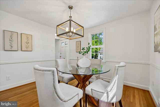 4504 GLADWYNE DR, Bethesda, MD 20814