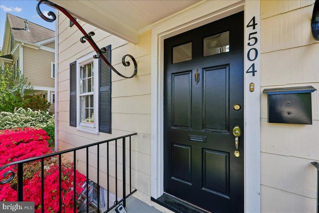 4504 GLADWYNE DR, Bethesda, MD 20814