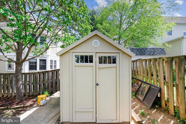 4504 GLADWYNE DR, Bethesda, MD 20814