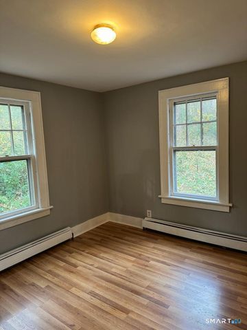 7579 Main Street, Stratford, CT 06614