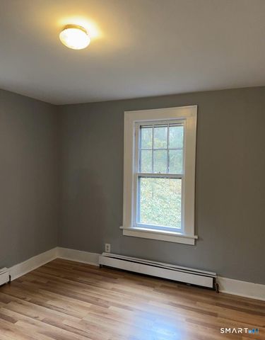 7579 Main Street, Stratford, CT 06614