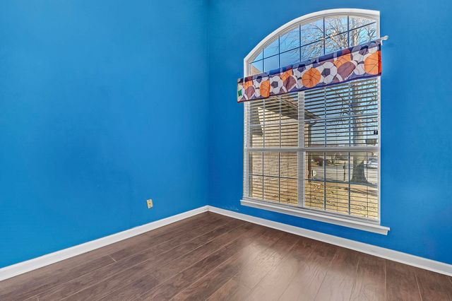 9695 JAVA CV, Memphis, TN 38002