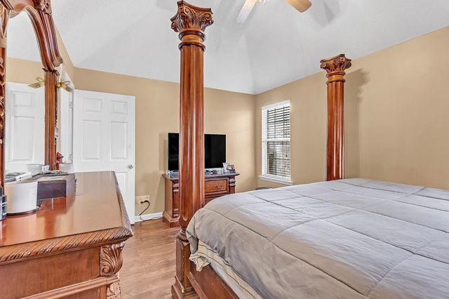 9695 JAVA CV, Memphis, TN 38002