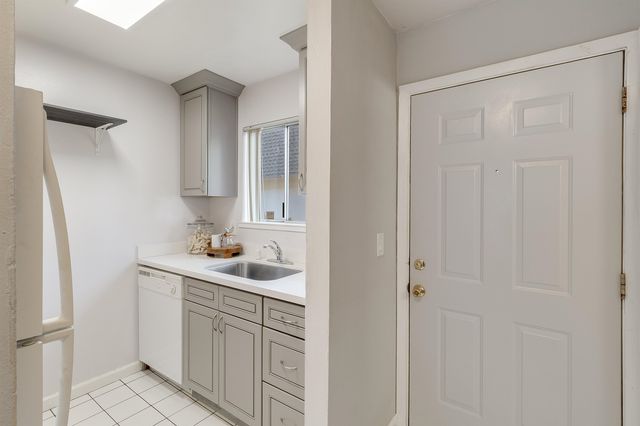 3905 Clayton Rd 37, Concord, CA 94521