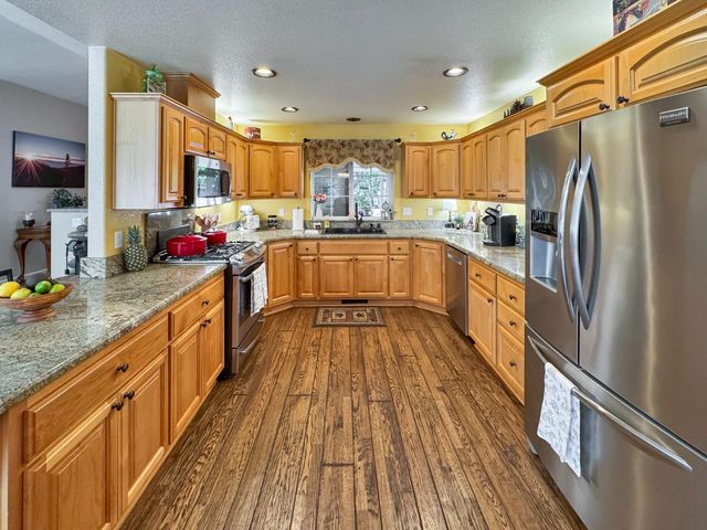 6152 Hillcrest Ct, Foresthill, CA 95631