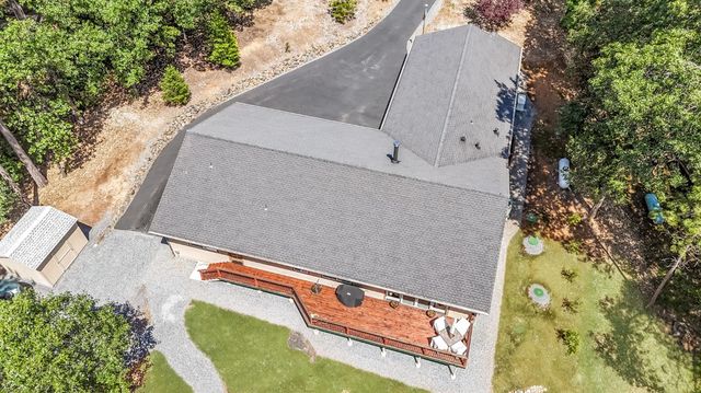 6152 Hillcrest Ct, Foresthill, CA 95631