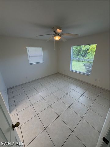 3629 SE 9th PL, Cape Coral, FL 33904